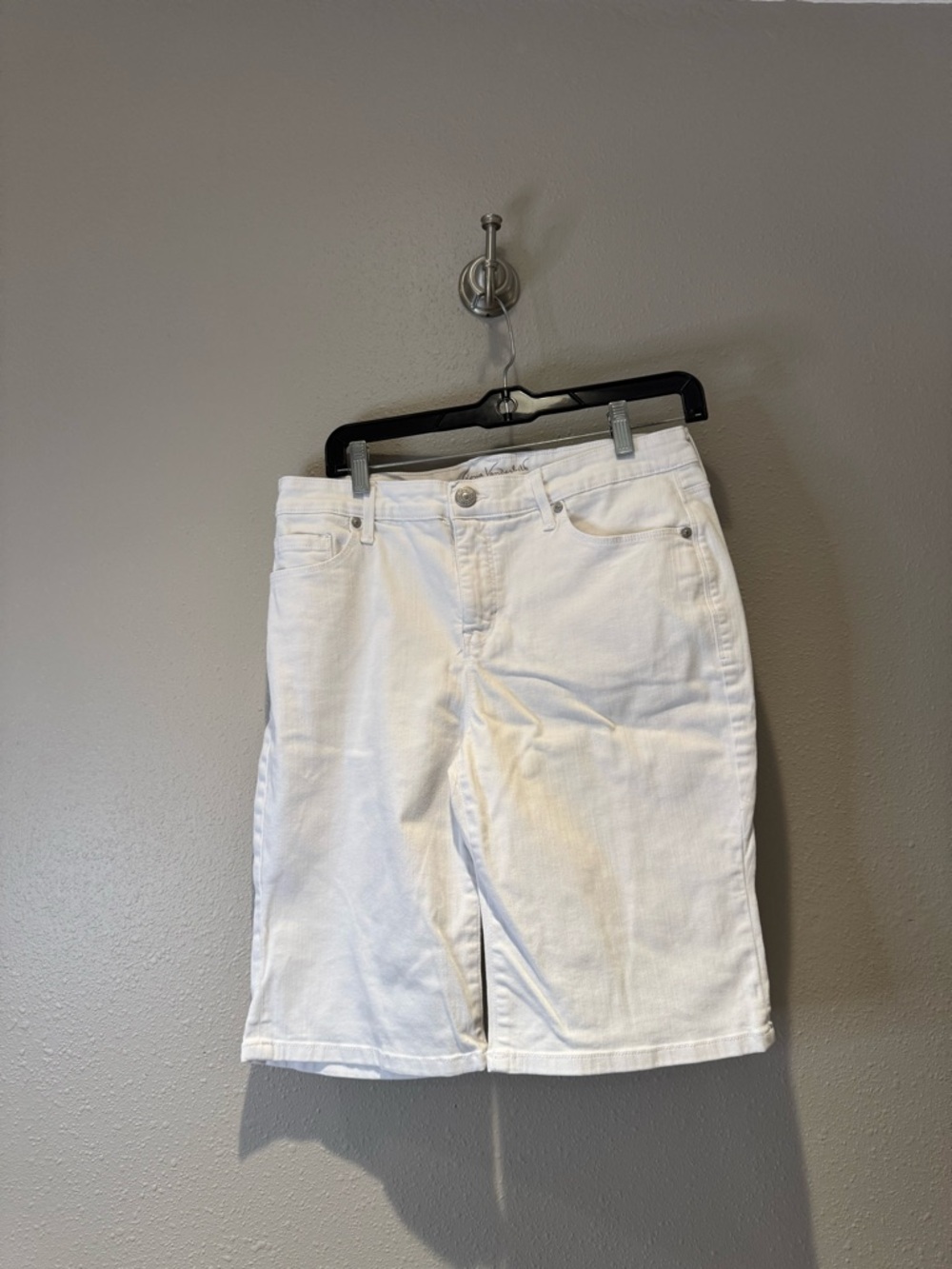Bermuda Shorts Denim Bundle - Set of 4 — Size 8 - Picture 5 of 10